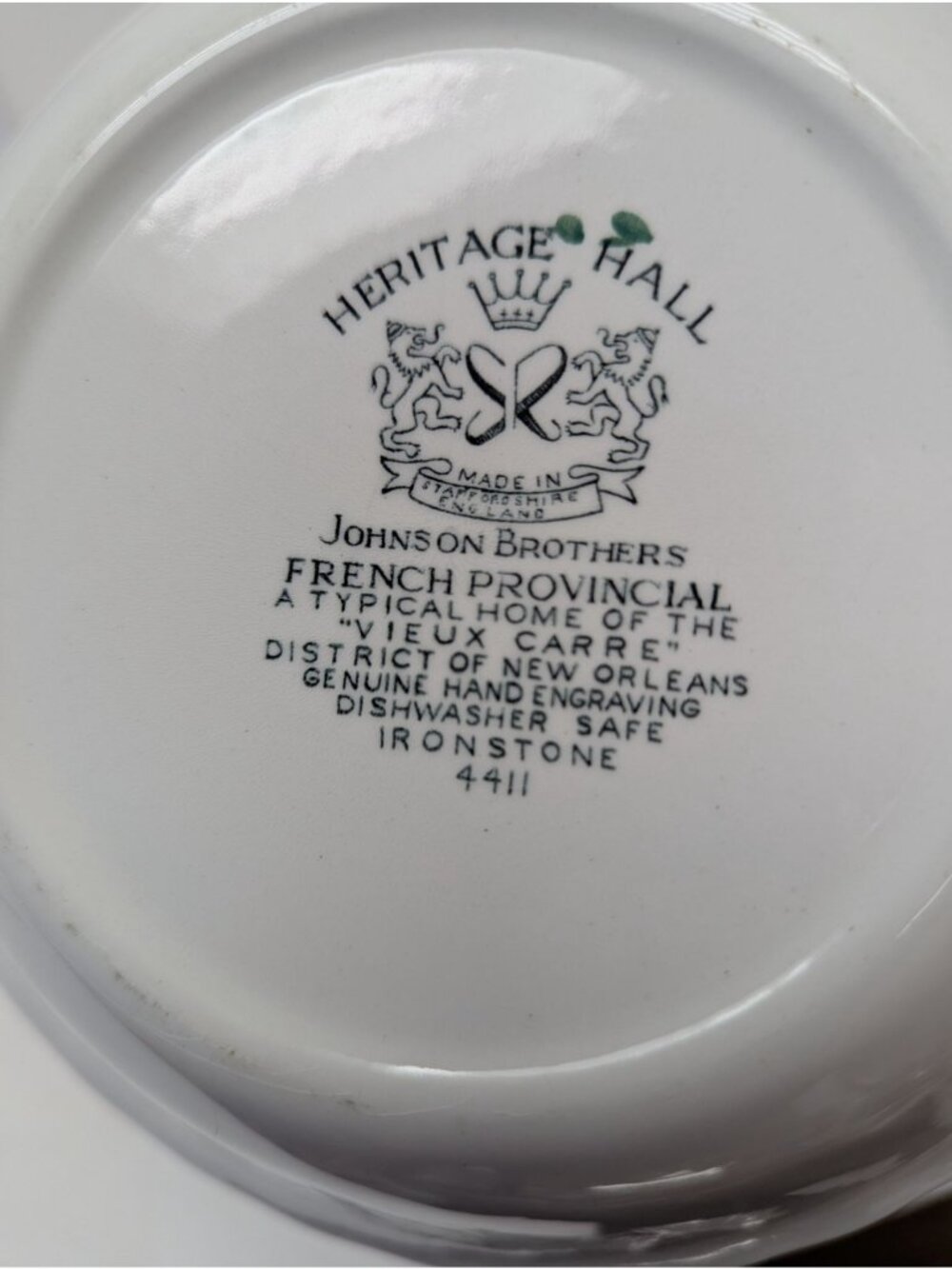 Vintage Set 3 Johnson Bros Cereal Soup Bowls Heritage Hall French Provincial 7" - Picture 6 of 6